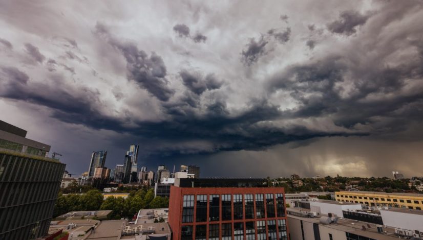 Tips Saat Cuaca Ekstrem