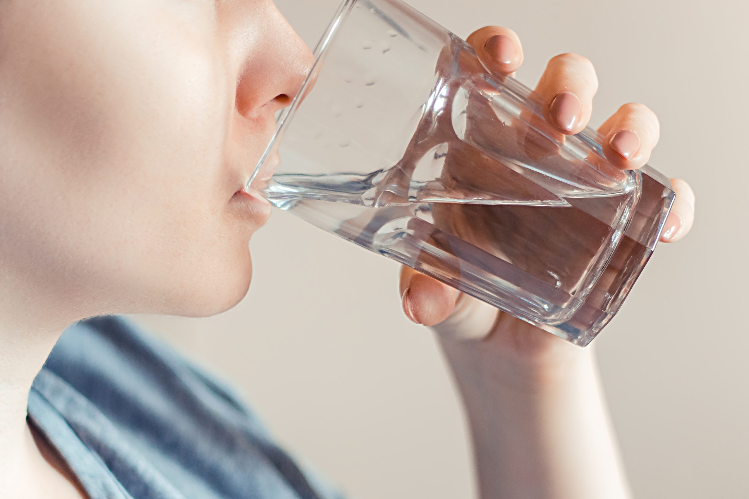Minum Air Putih