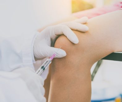 terapi injeksi lutut di lavalen medica